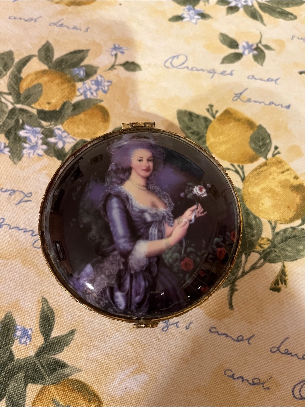 Vintage Portrait Round Trinket Box - Purple Portrait Lid